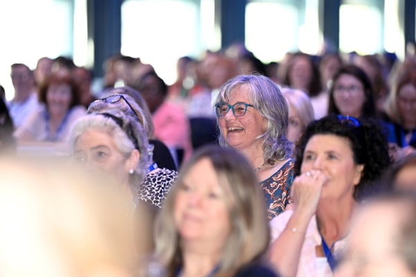 INMO members applaud speaker at conference